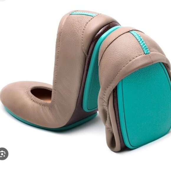 Tieks Ballet Flats 8 Taupe - Picture 1 of 6